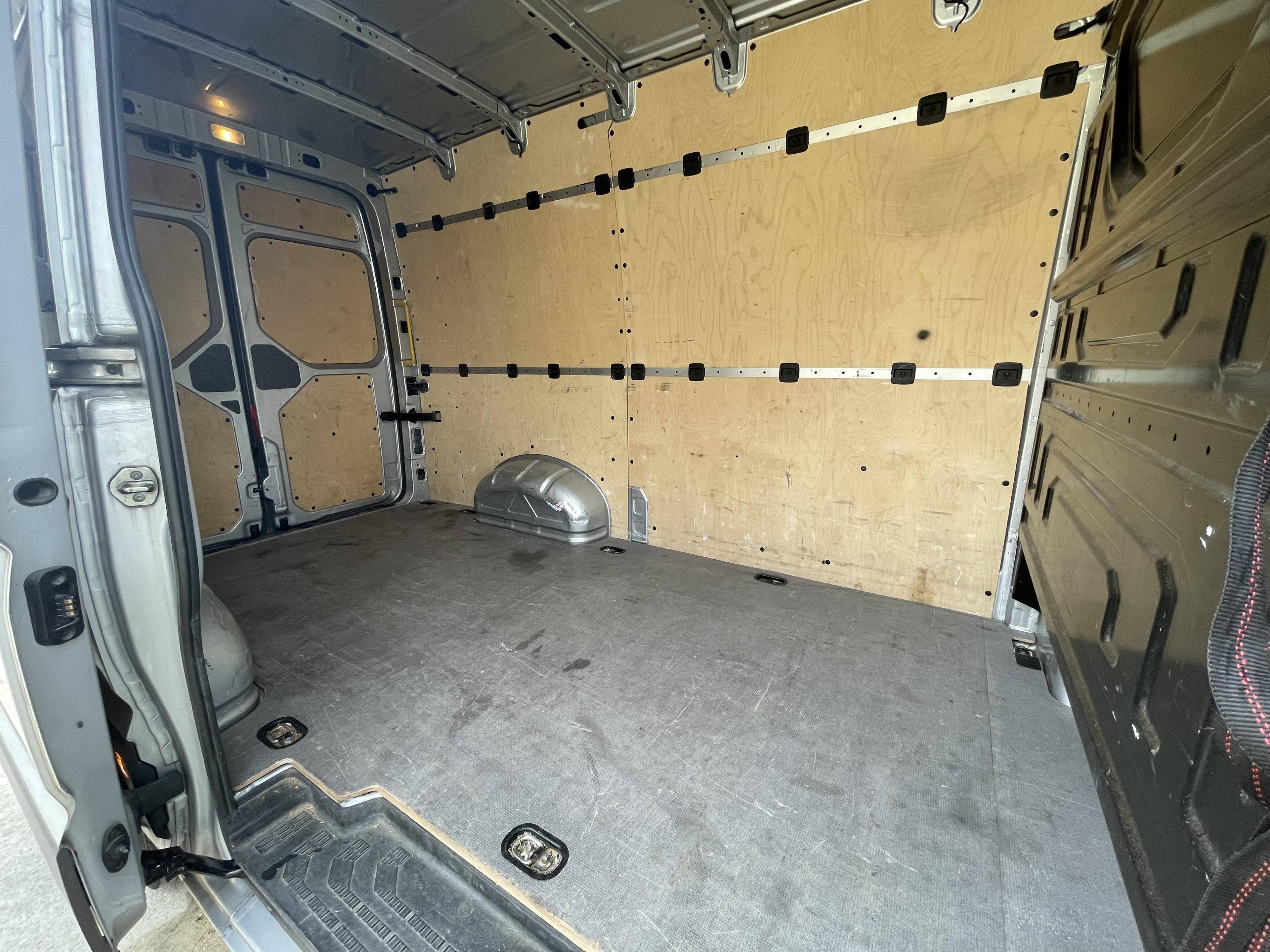 VOLKSWAGEN VOLKSWAGEN CRAFTER