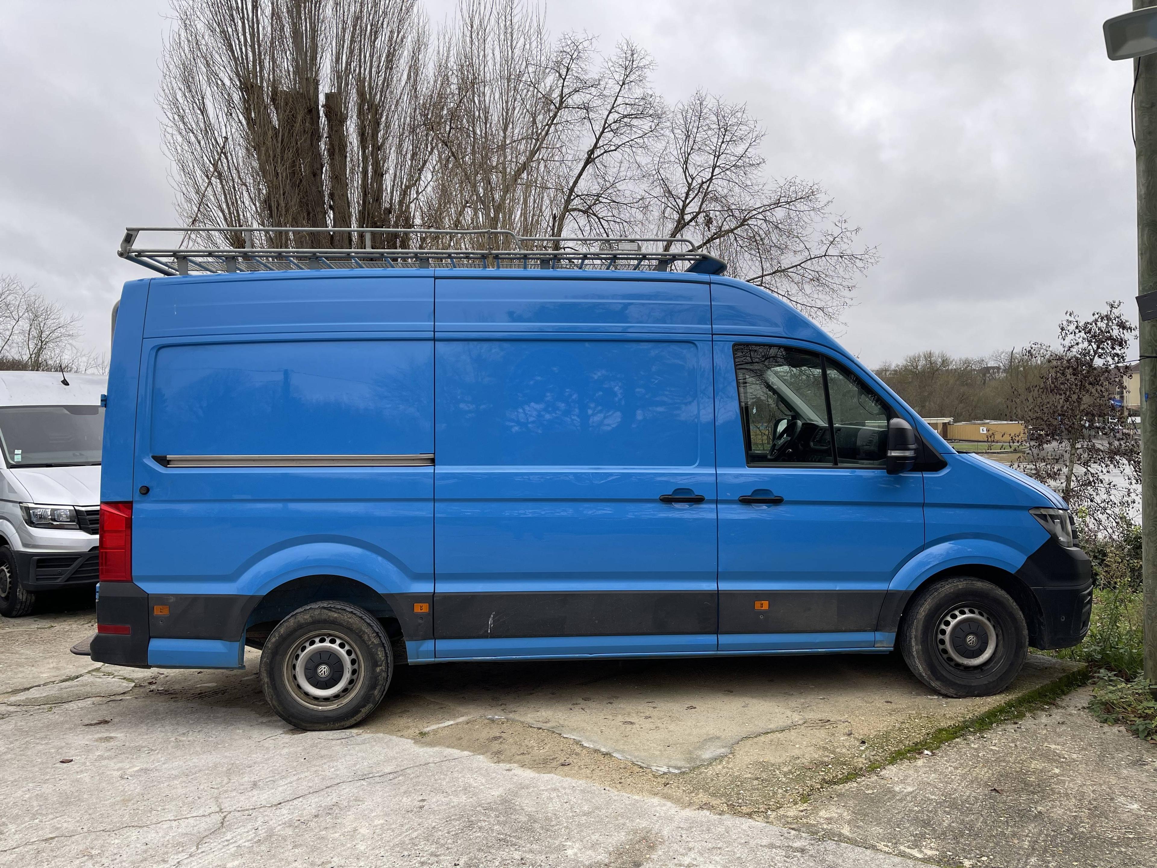 VOLKSWAGEN VOLKSWAGEN CRAFTER