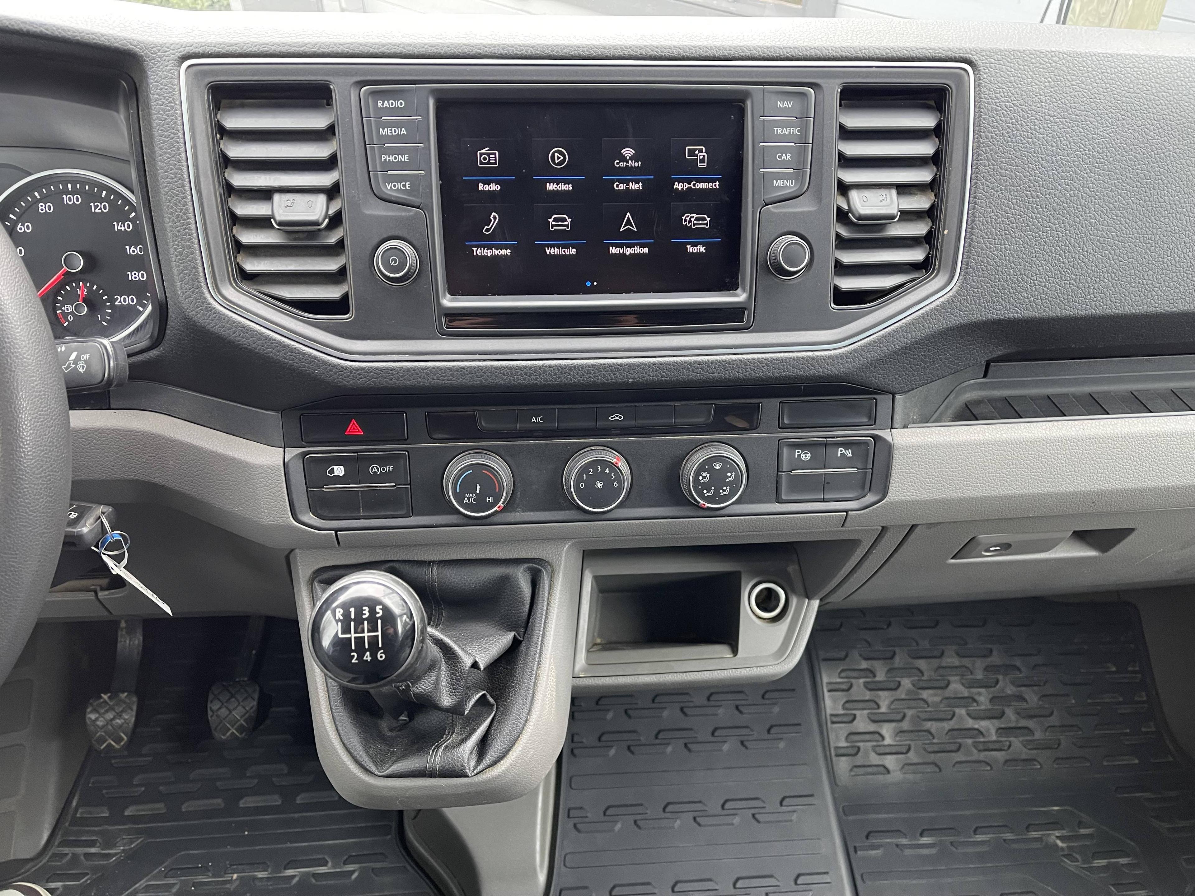 VOLKSWAGEN VOLKSWAGEN CRAFTER