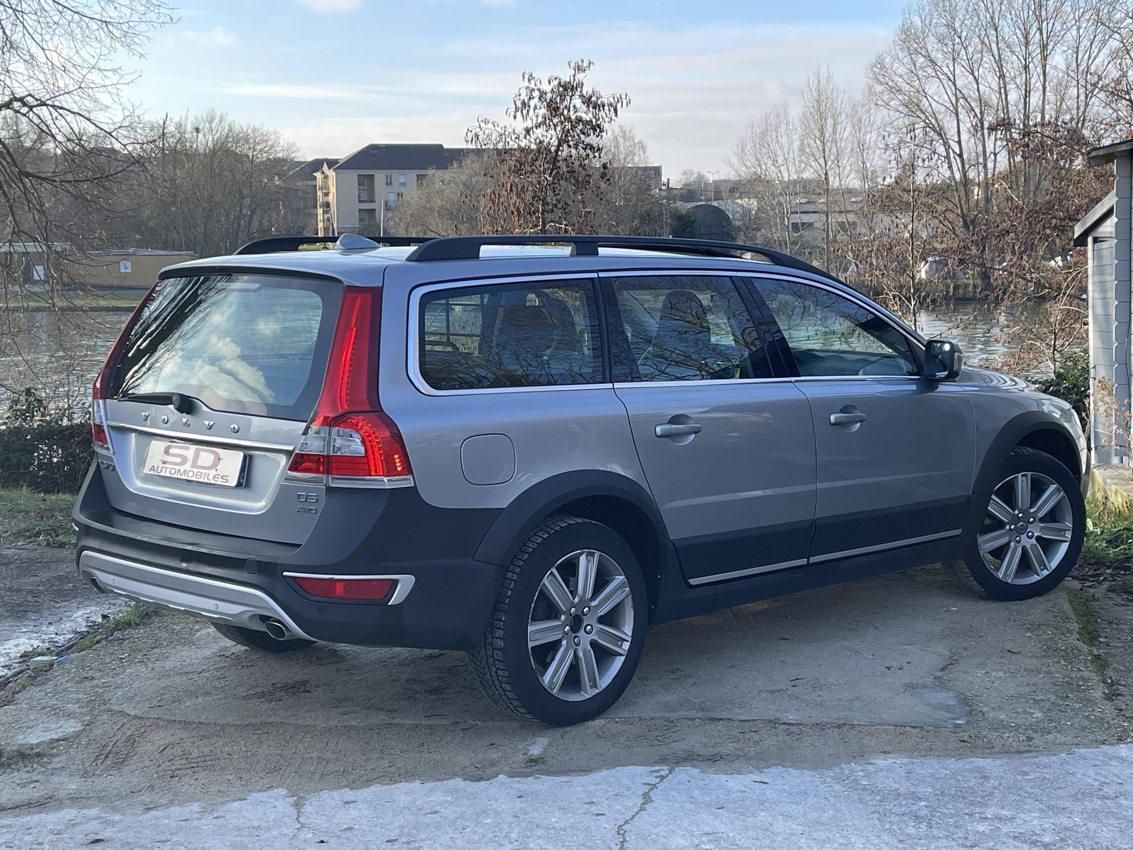 VOLVO XC70