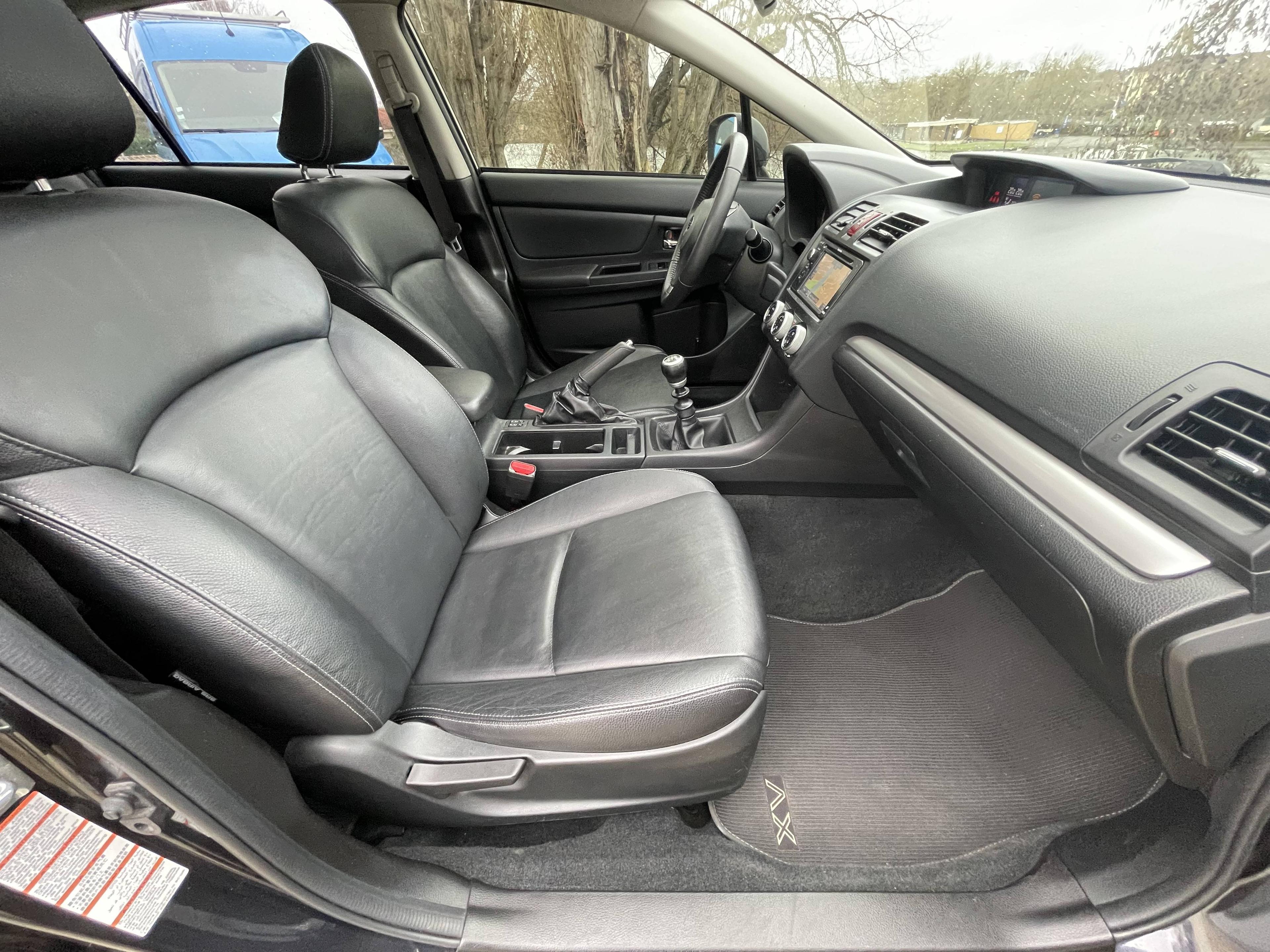 SUBARU XV