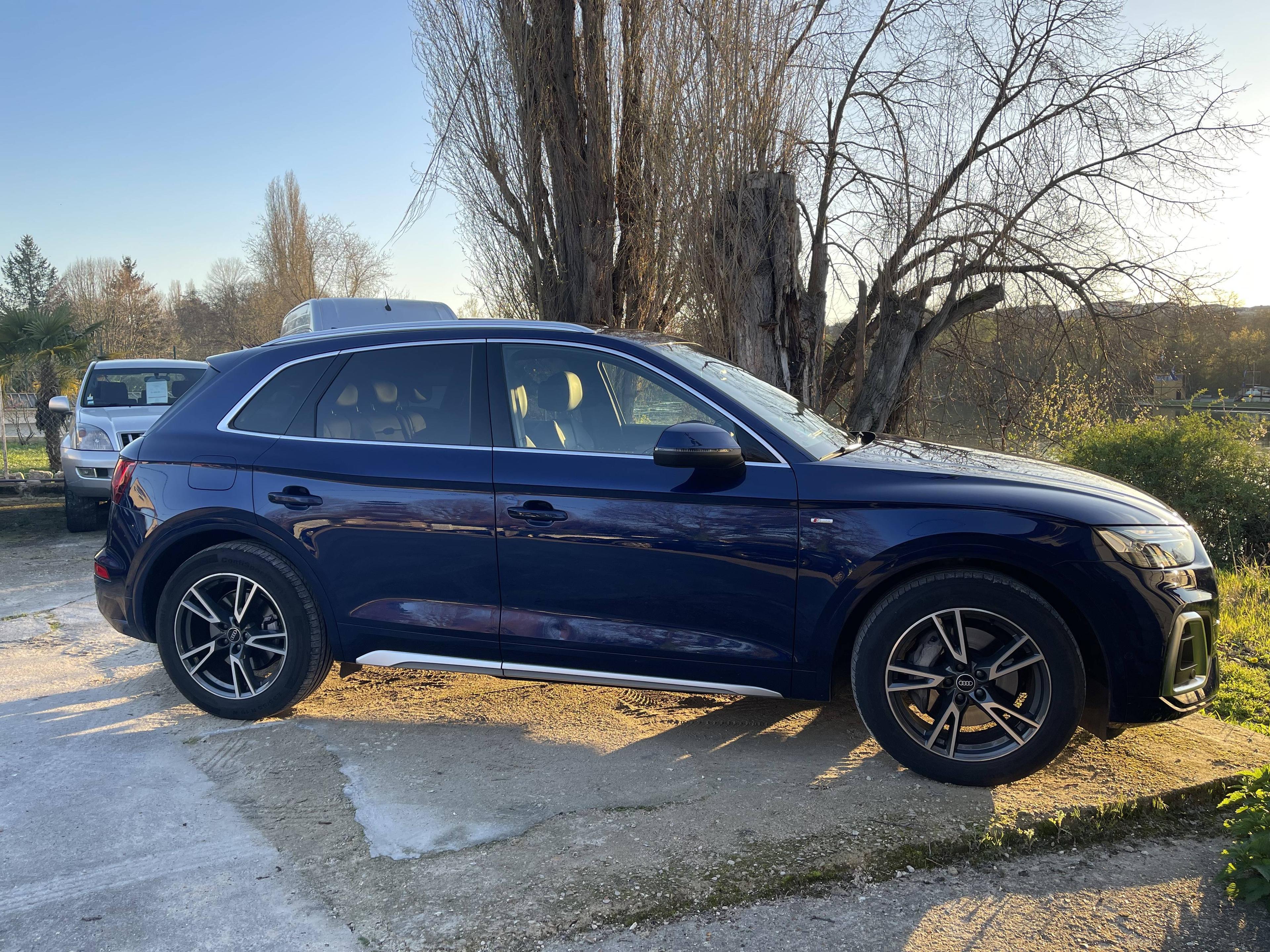 AUDI AUDI Q5