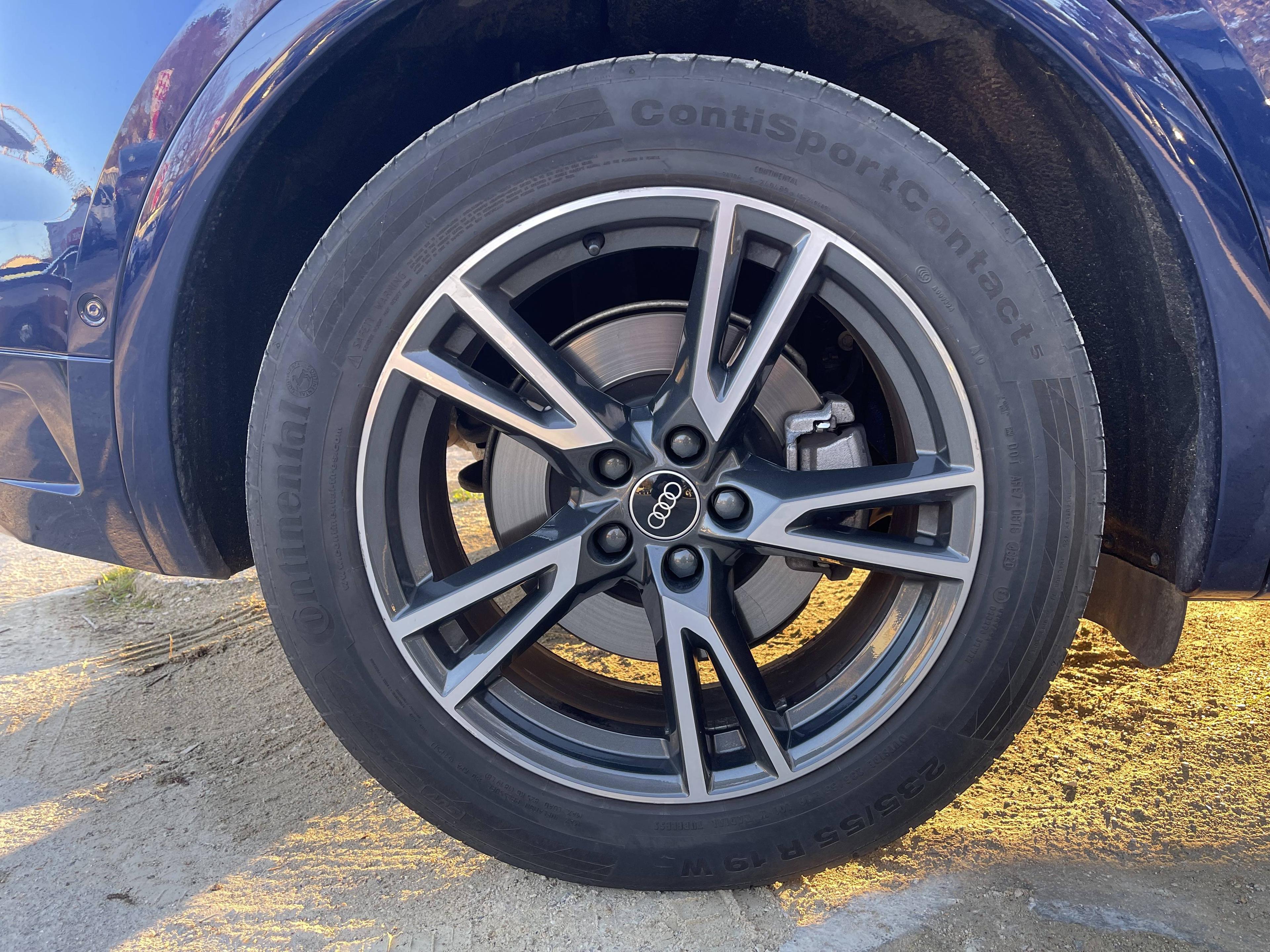 AUDI AUDI Q5