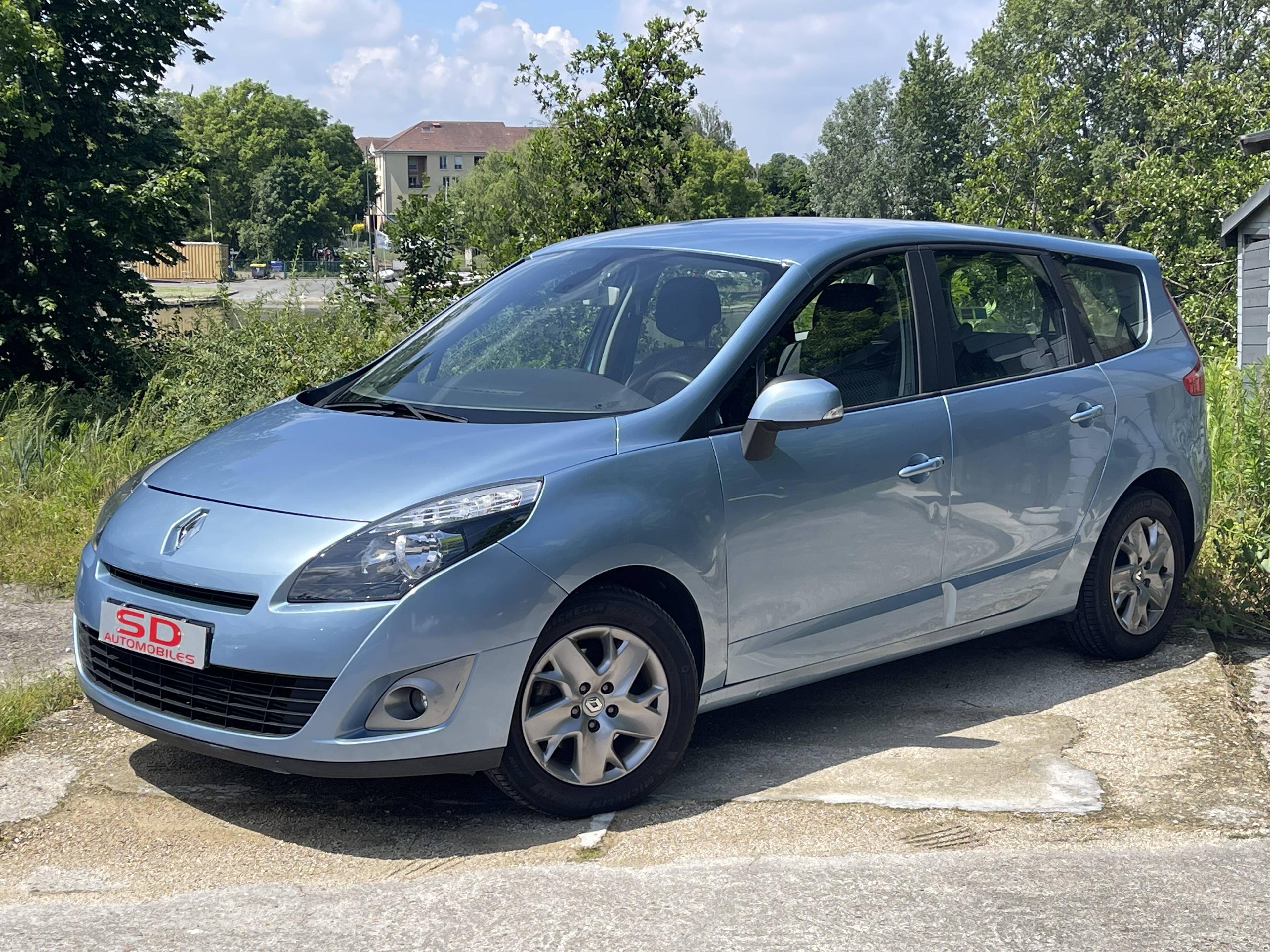 RENAULT RENAULT GRAND SCENIC