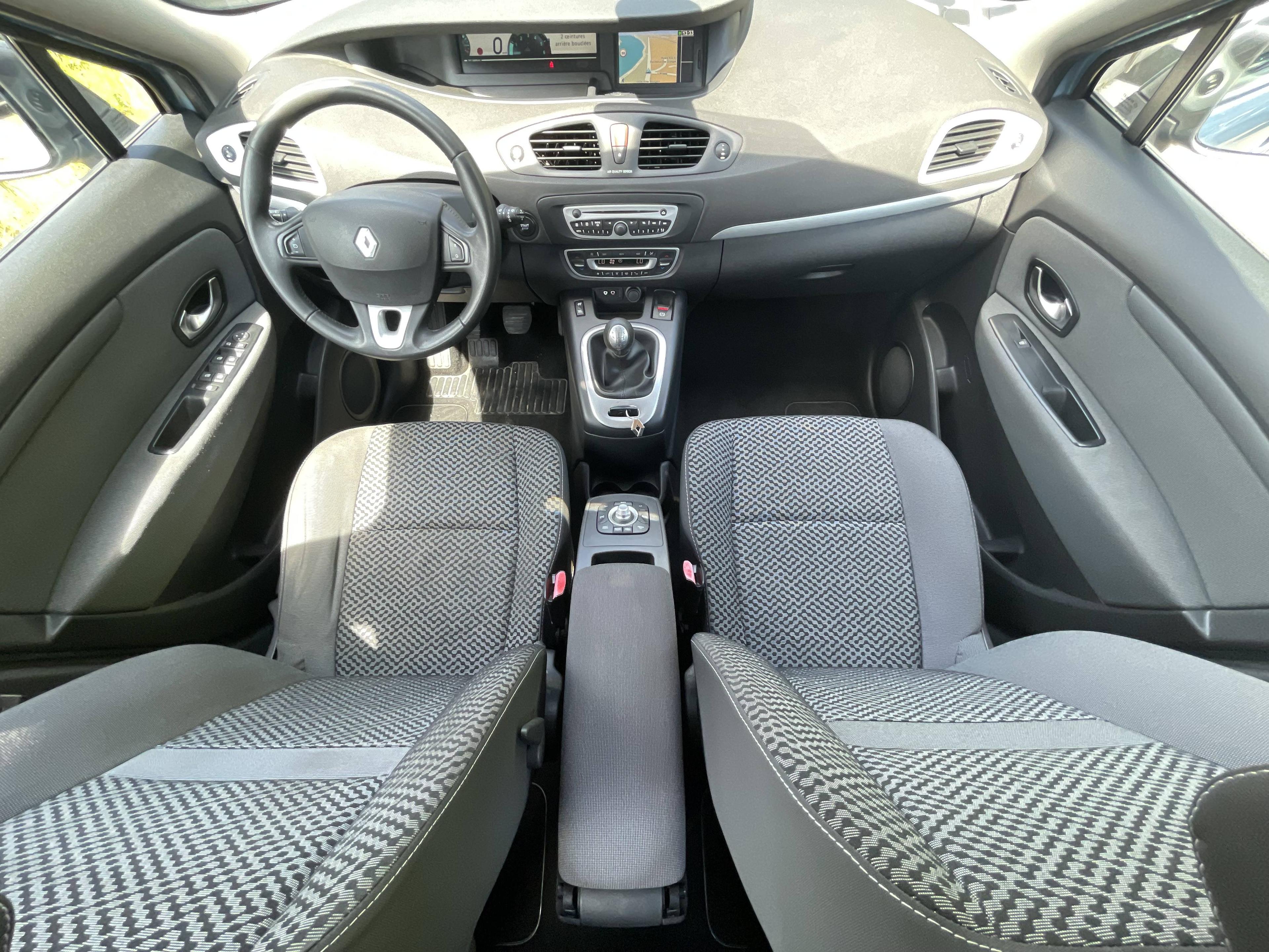 RENAULT RENAULT GRAND SCENIC