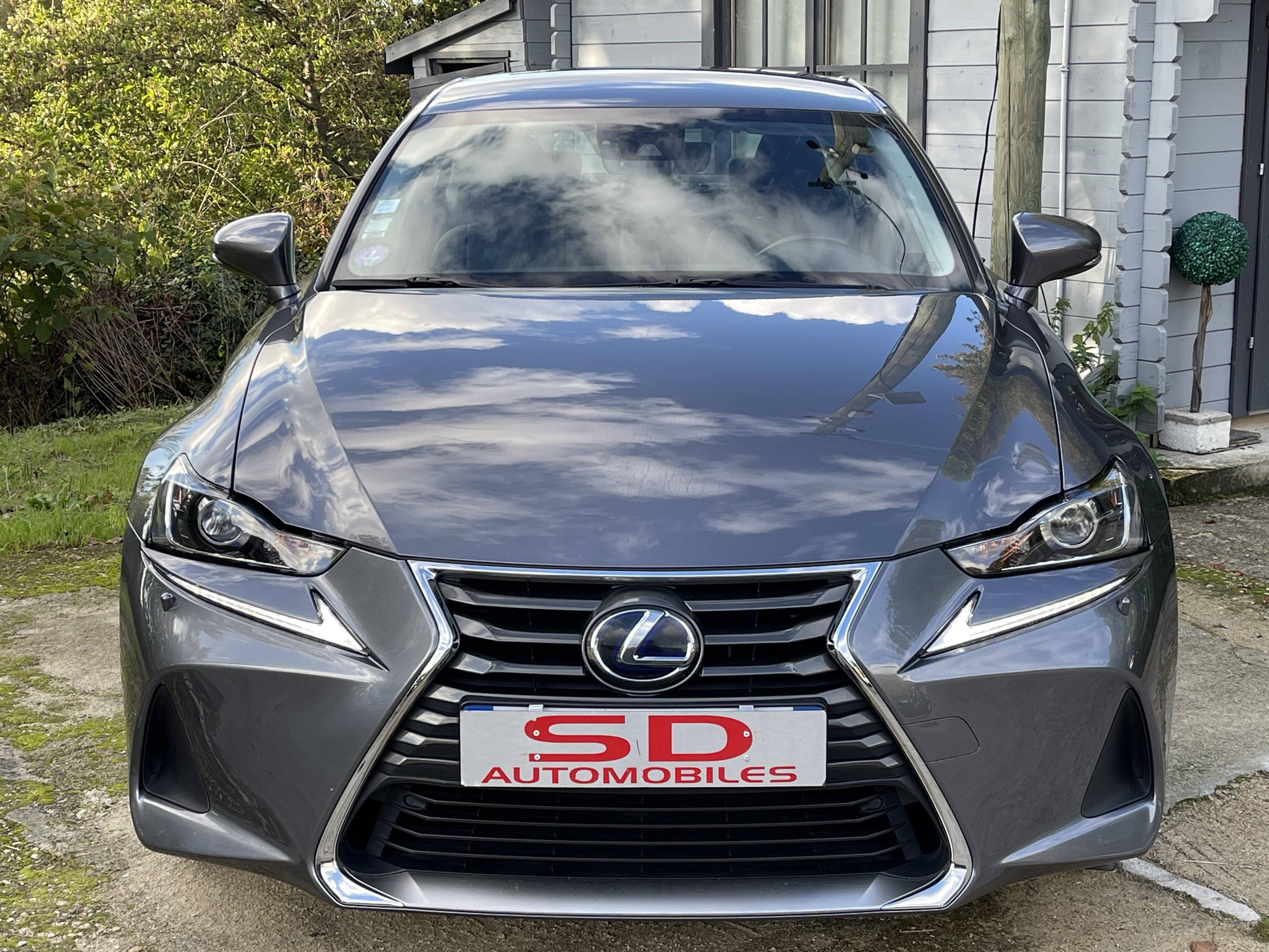 LEXUS LEXUS IS