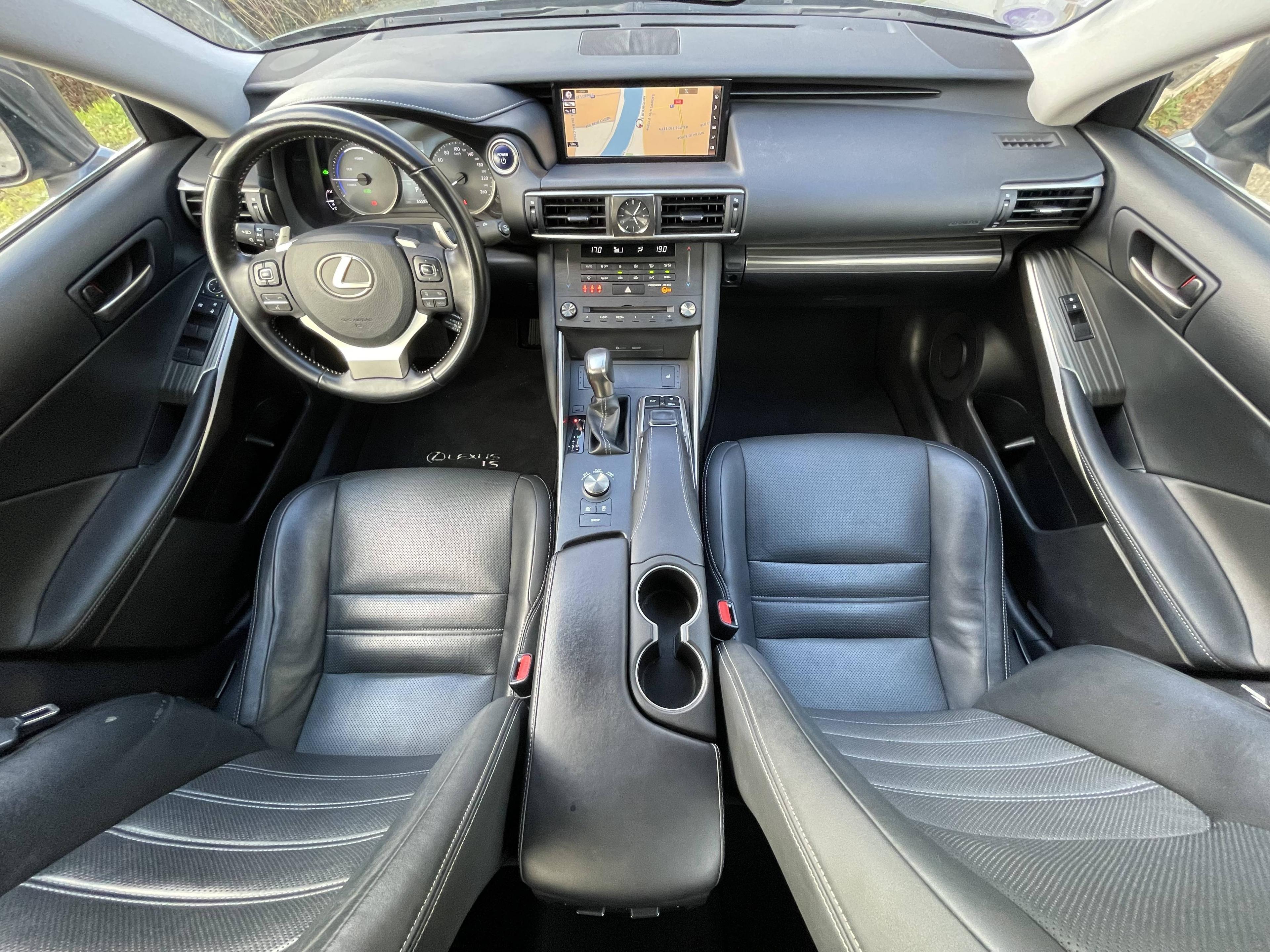 LEXUS LEXUS IS