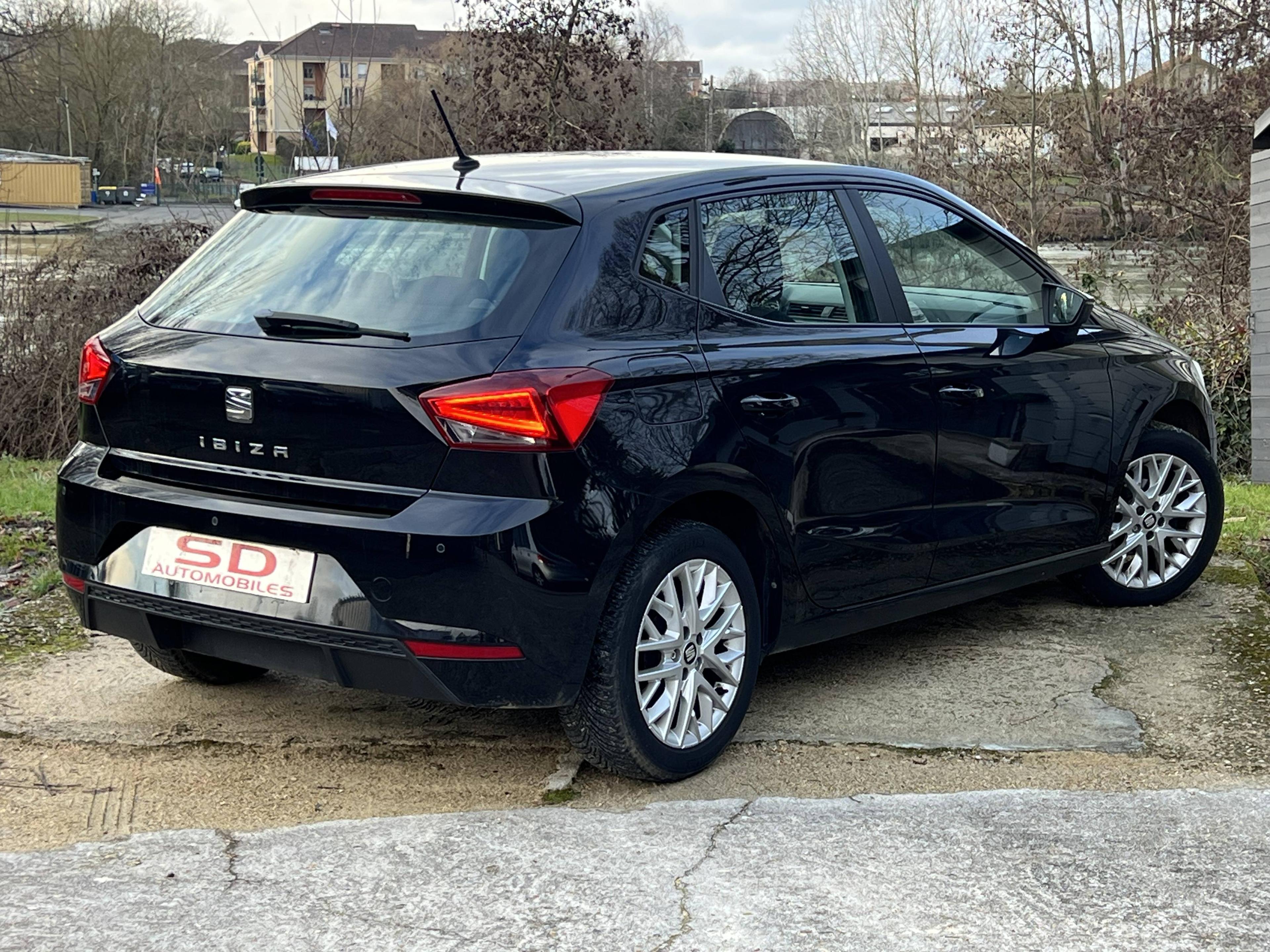 SEAT IBIZA