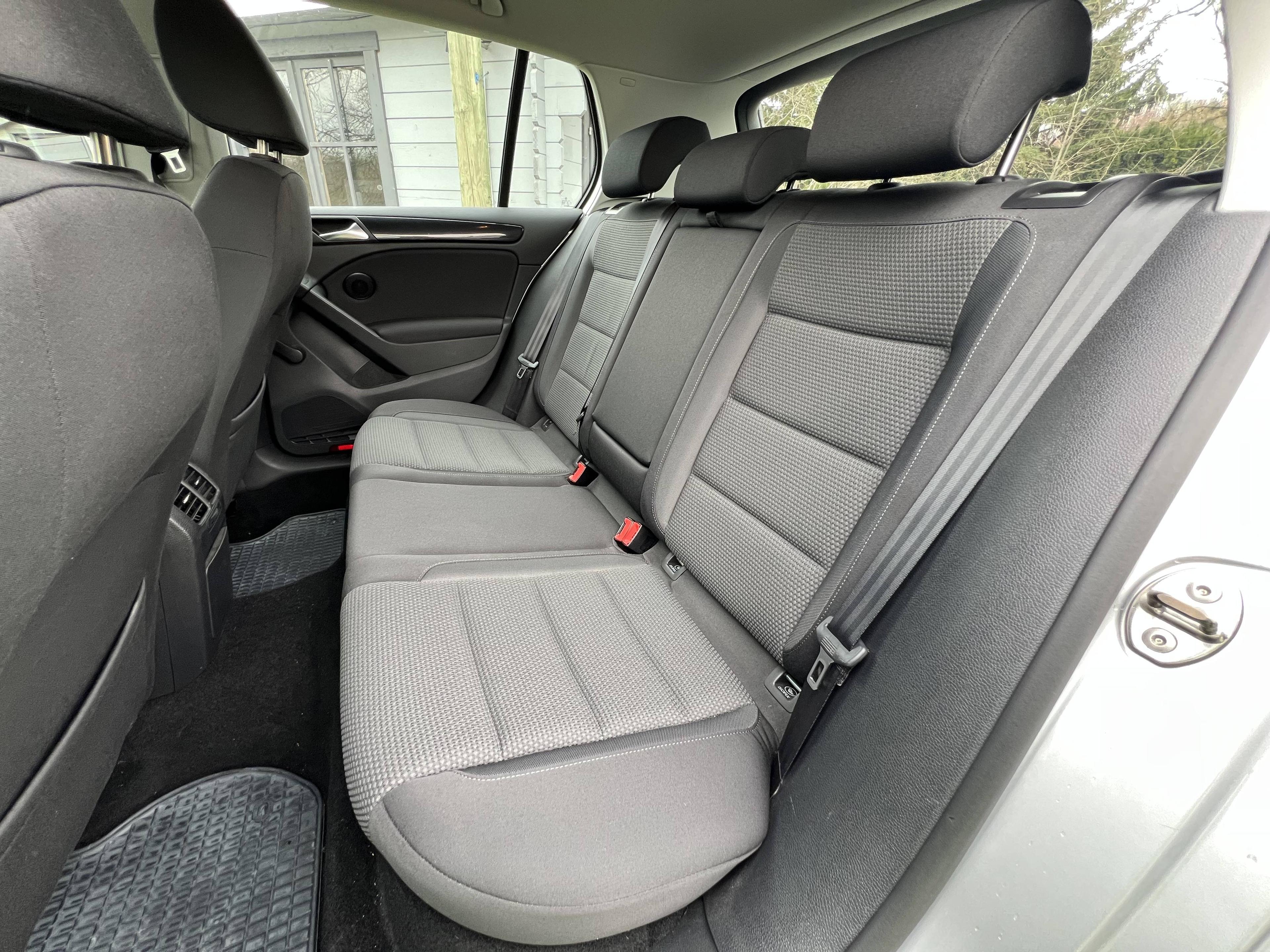 VOLKSWAGEN VOLKSWAGEN GOLF