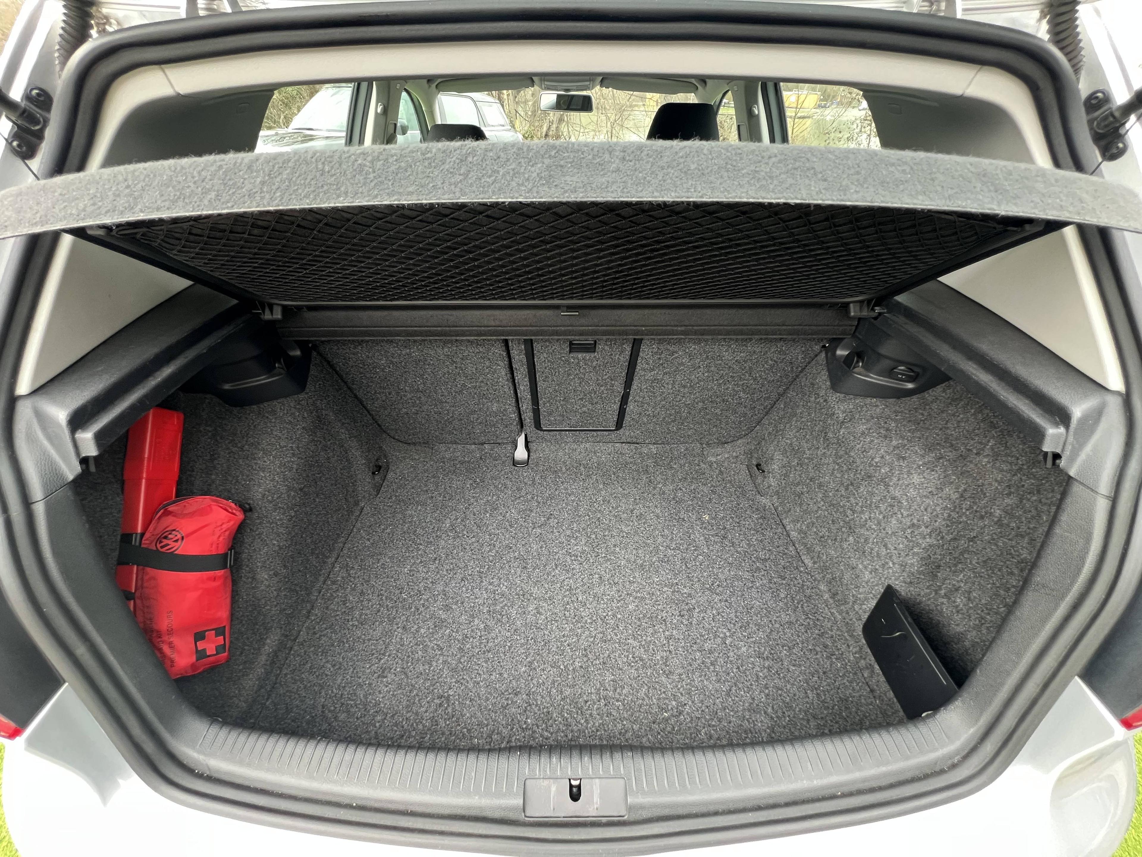 VOLKSWAGEN VOLKSWAGEN GOLF