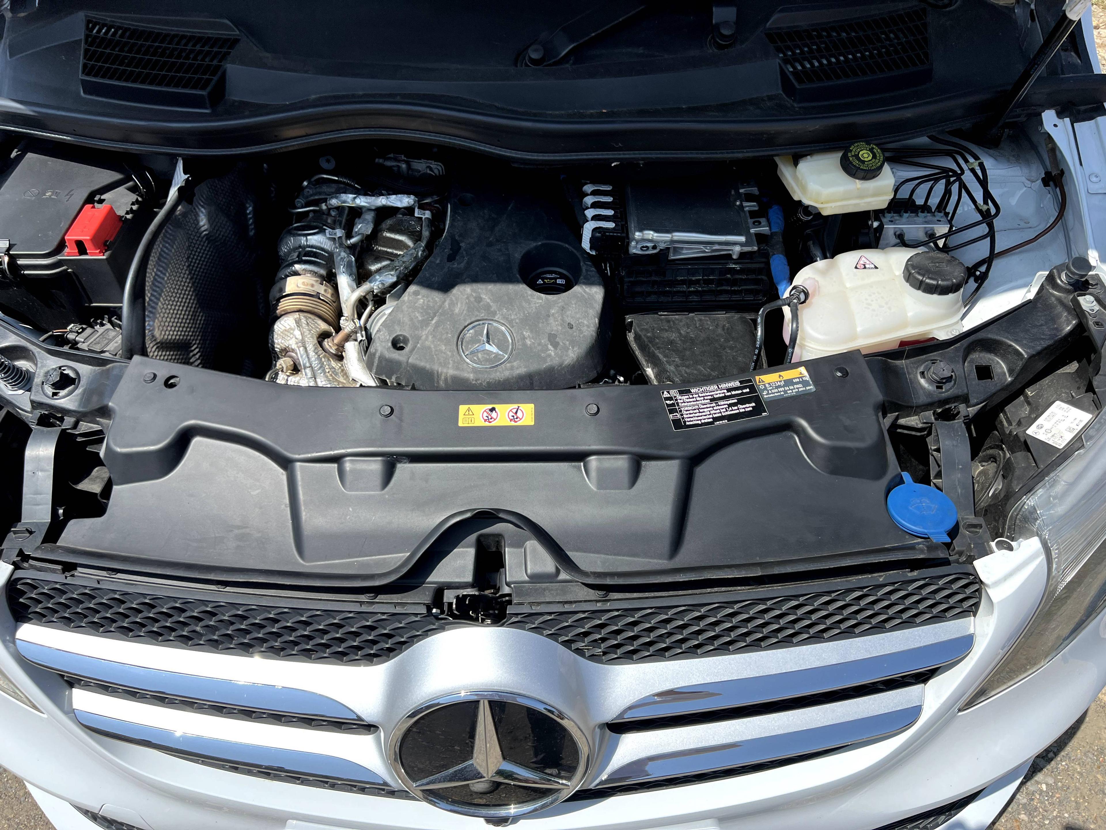 MERCEDES CAMPSTAR