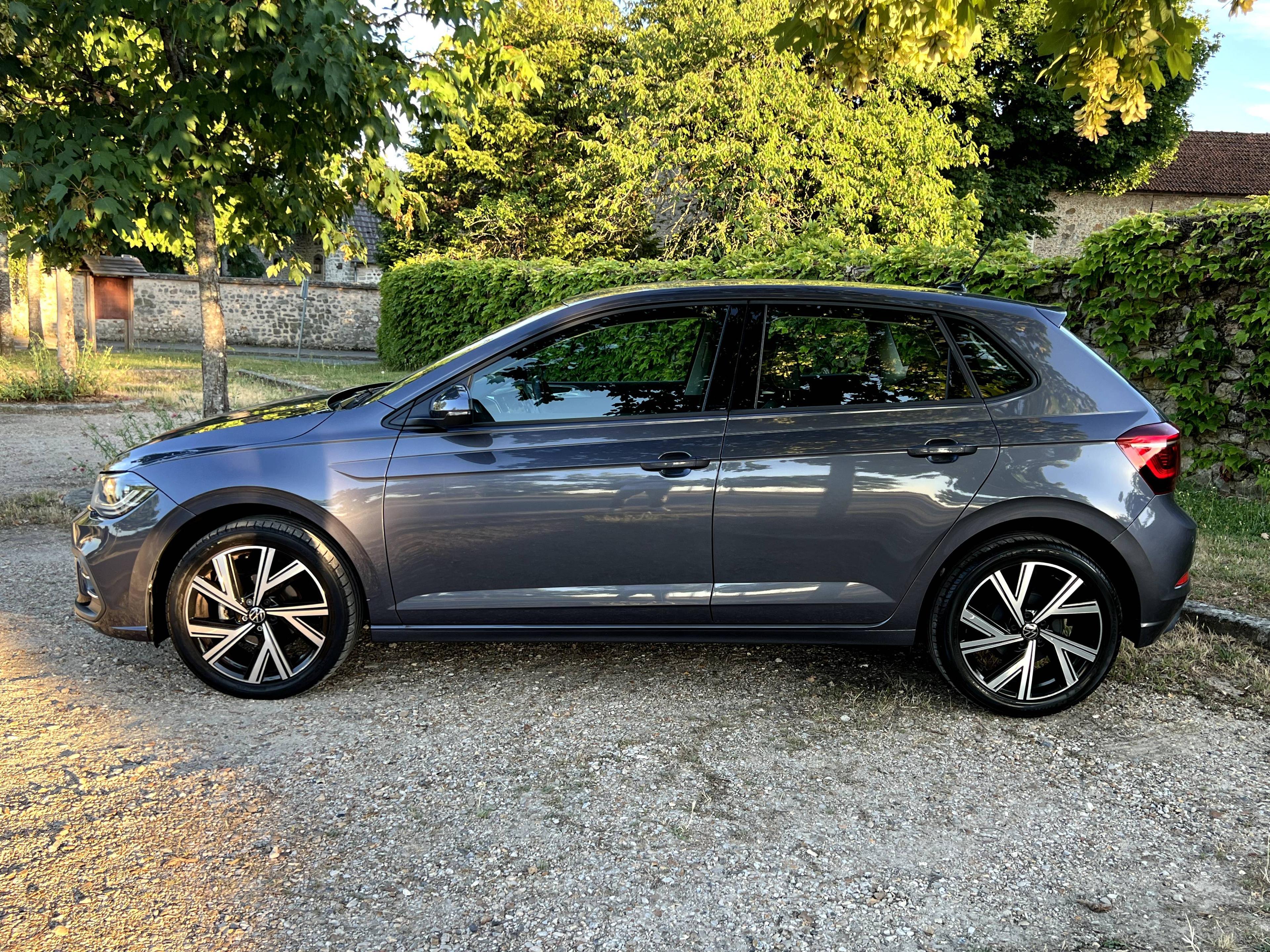 VOLKSWAGEN VOLKSWAGEN POLO