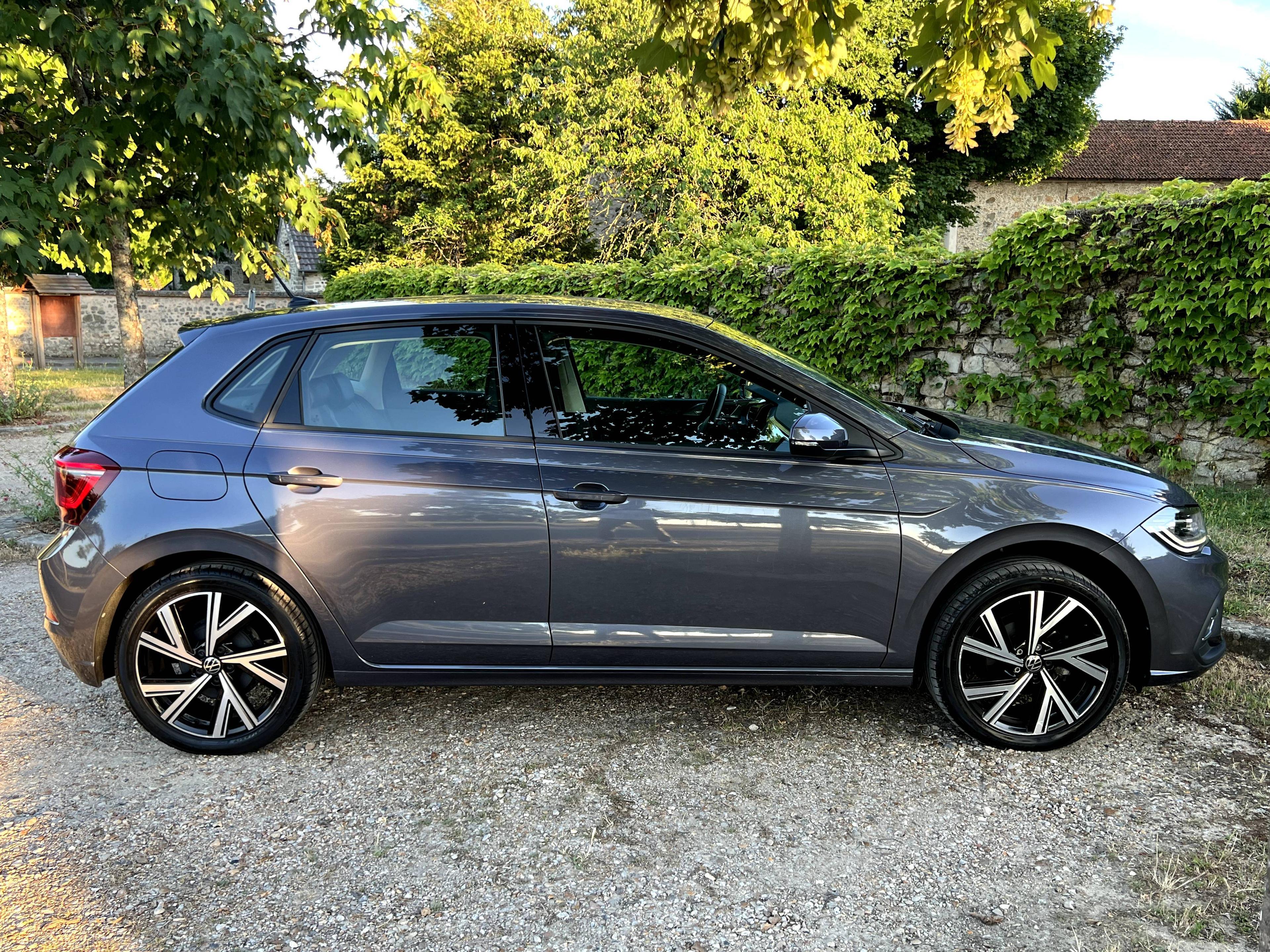 VOLKSWAGEN VOLKSWAGEN POLO