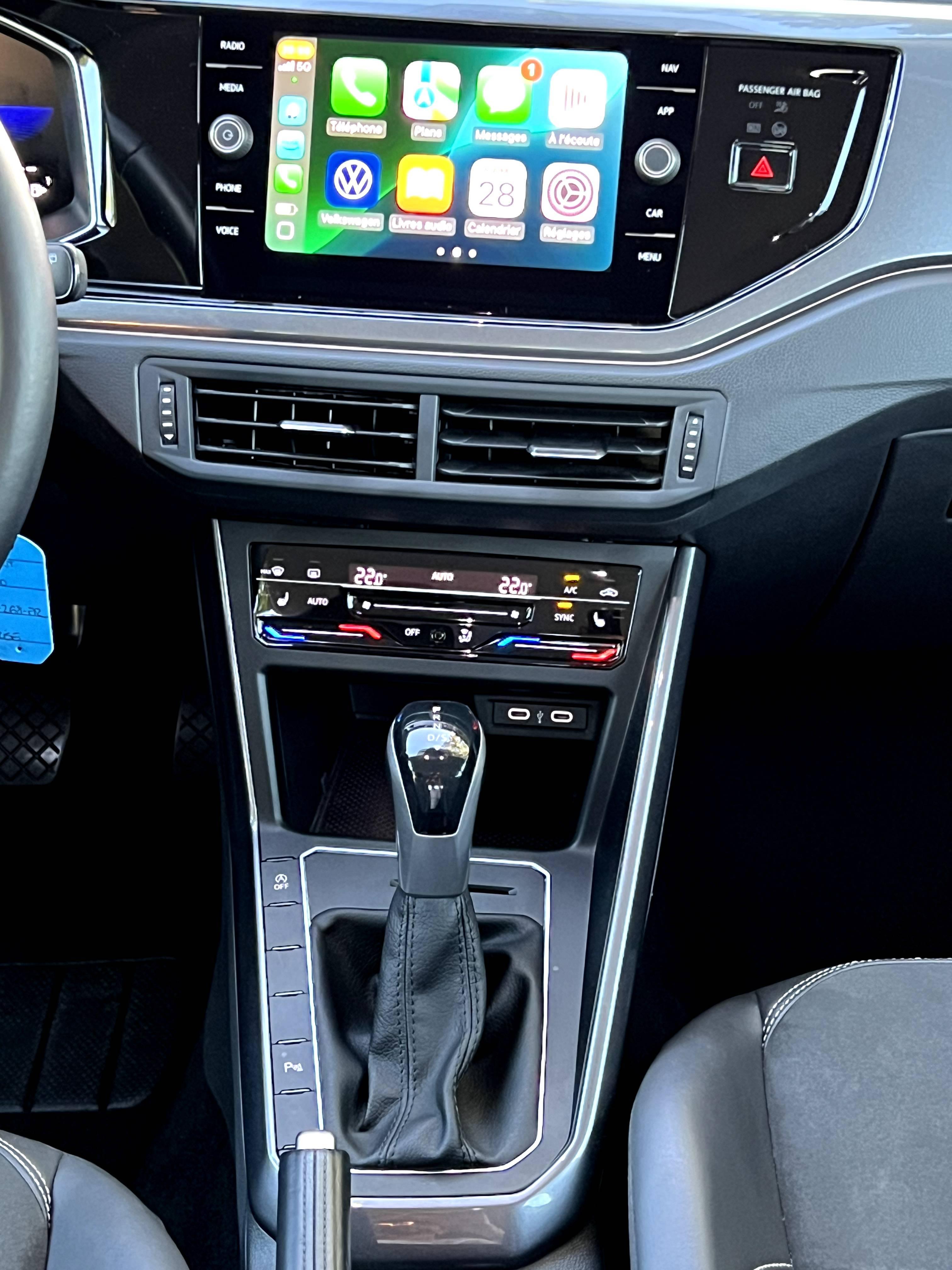 VOLKSWAGEN VOLKSWAGEN POLO