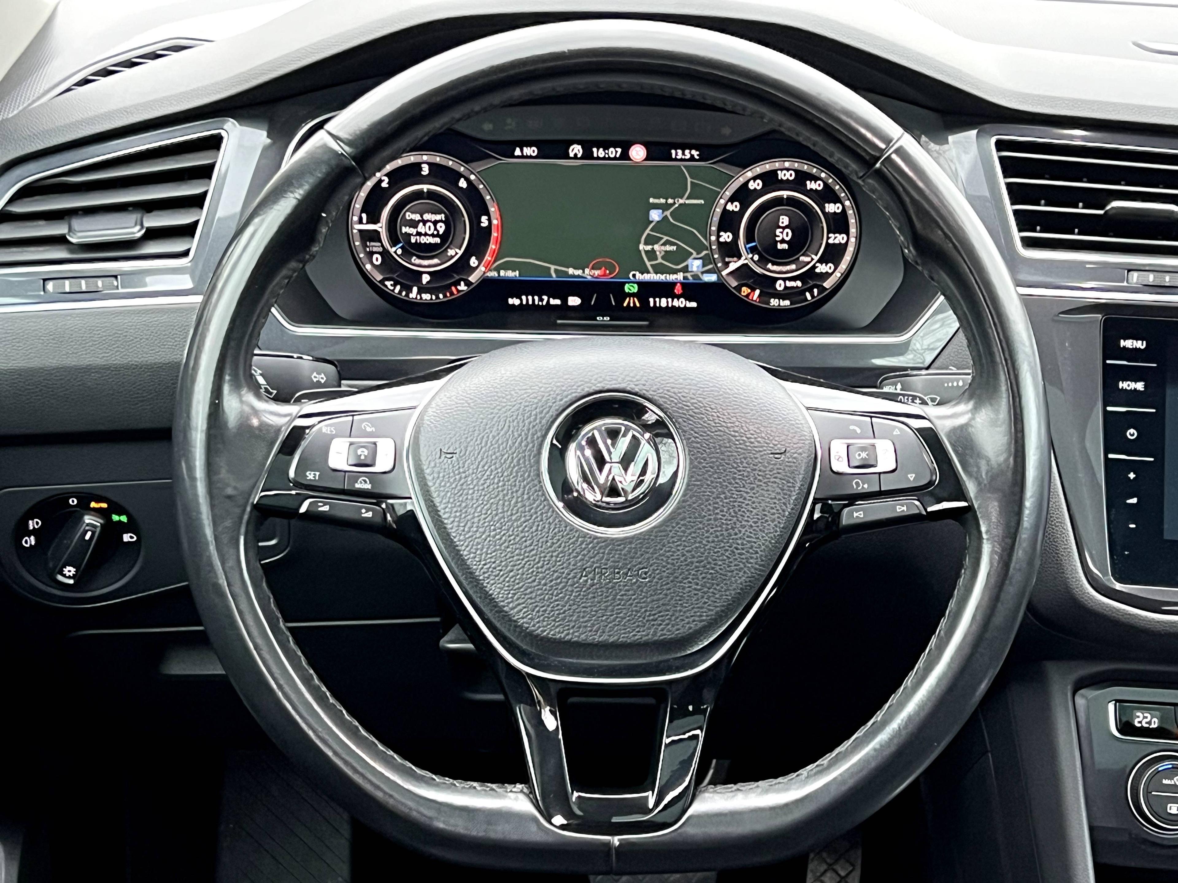 VOLKSWAGEN VOLKSWAGEN TIGUAN ALLSPACE