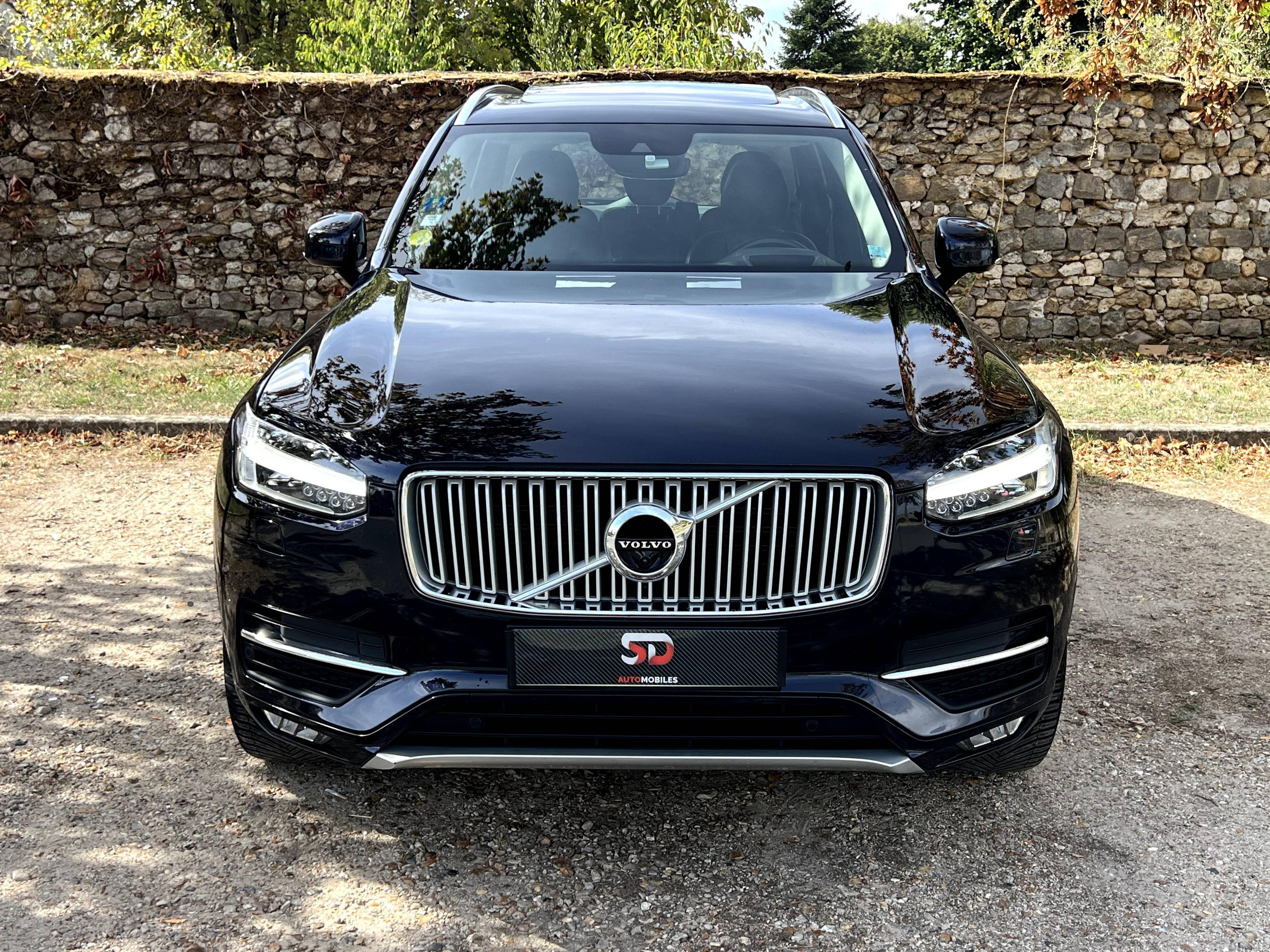 VOLVO XC90